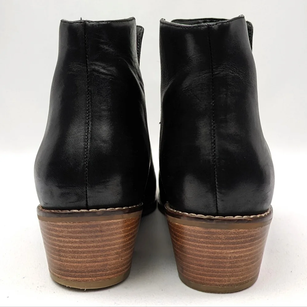 Cole Haan Abbot Ankle Boot Leather Notched Pull On Block Heel Chelsea Black 9